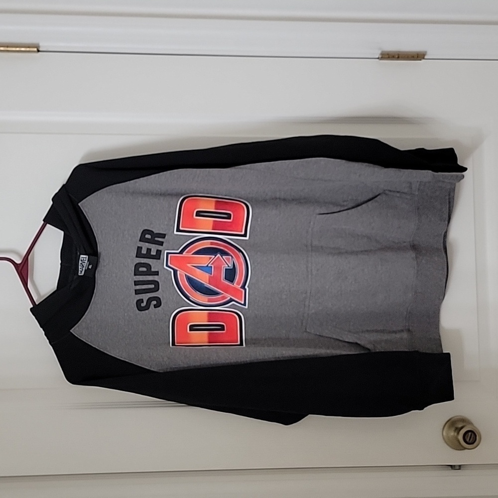 Marvel Avengers Size XL "Super DAD" Hoodie Sweatshirt, Like New Condition